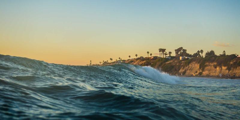 绿色能源应用:太阳能与风能如何驱动可持续发展未来